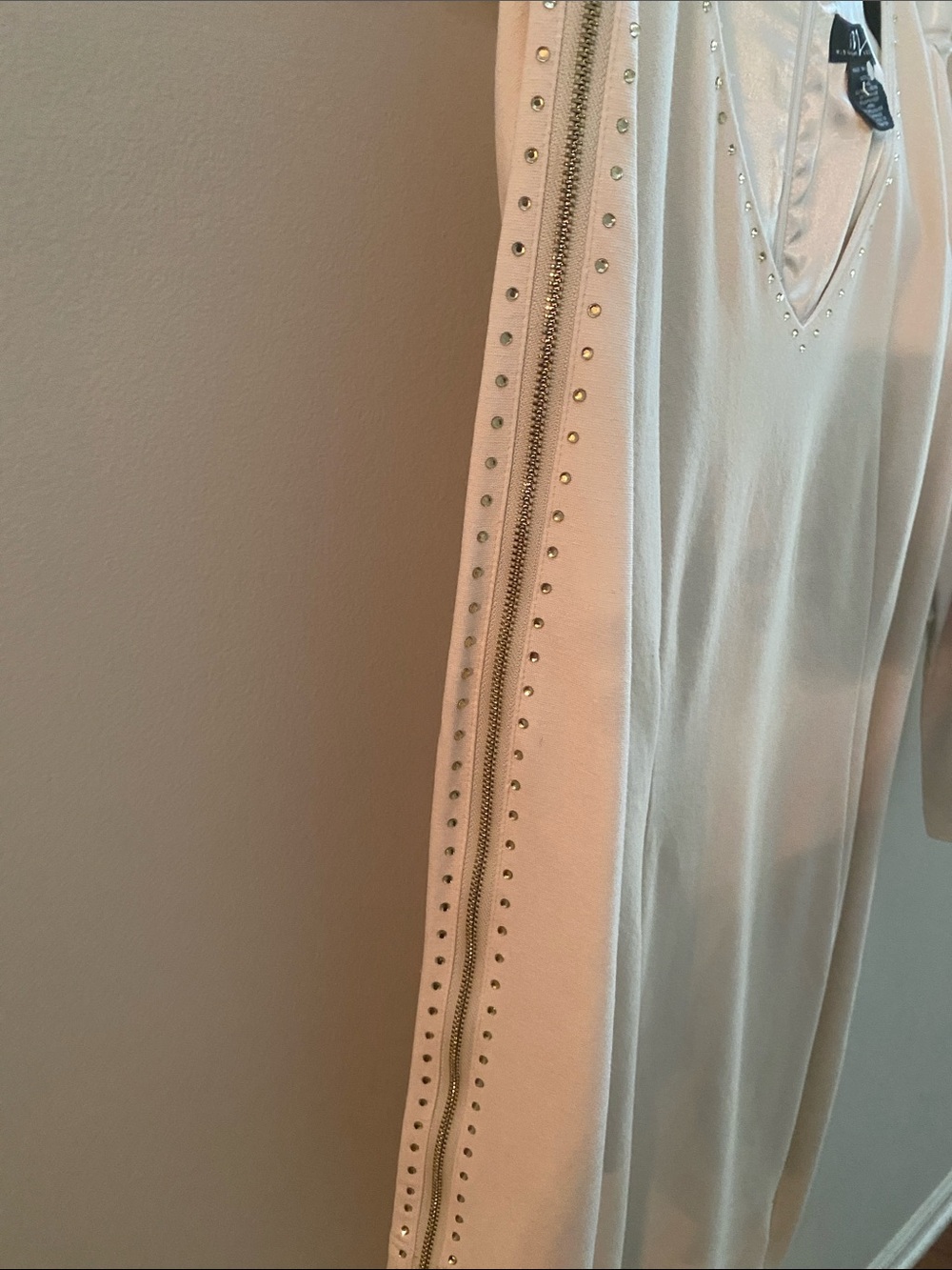Midnight Velvet Ivory V-Neck Stud-Trim Dress - Picture 2 of 6